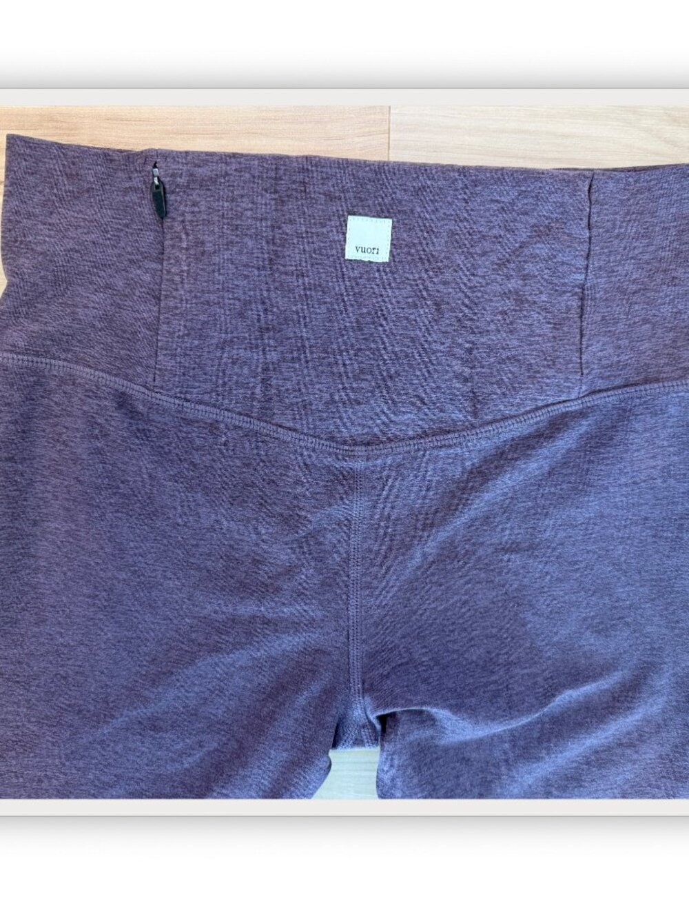 Vuori's Clean Elevation Legging - Heather plum color - S - Picture 4 of 7